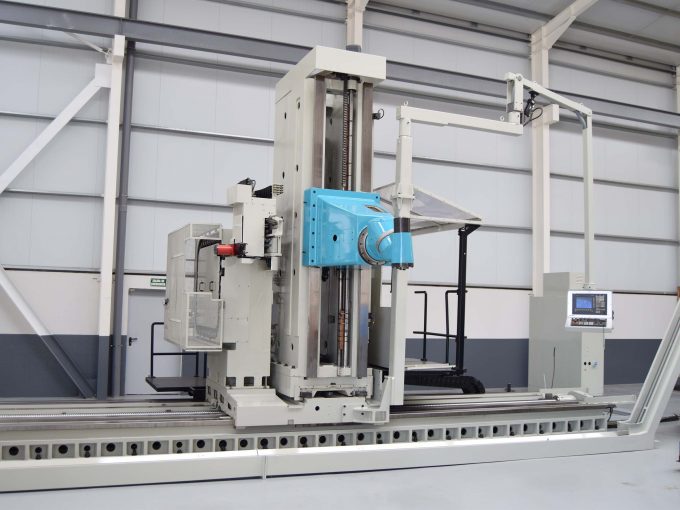 Fresadora de Columna Móvil Anayak HVM 8000