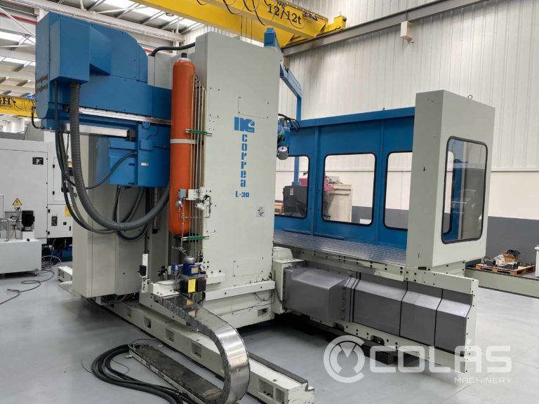 Fresadora columna movil Correa L30 de ocasión