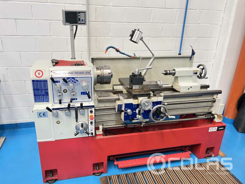 Second hand conventional lathe Travis T 1740