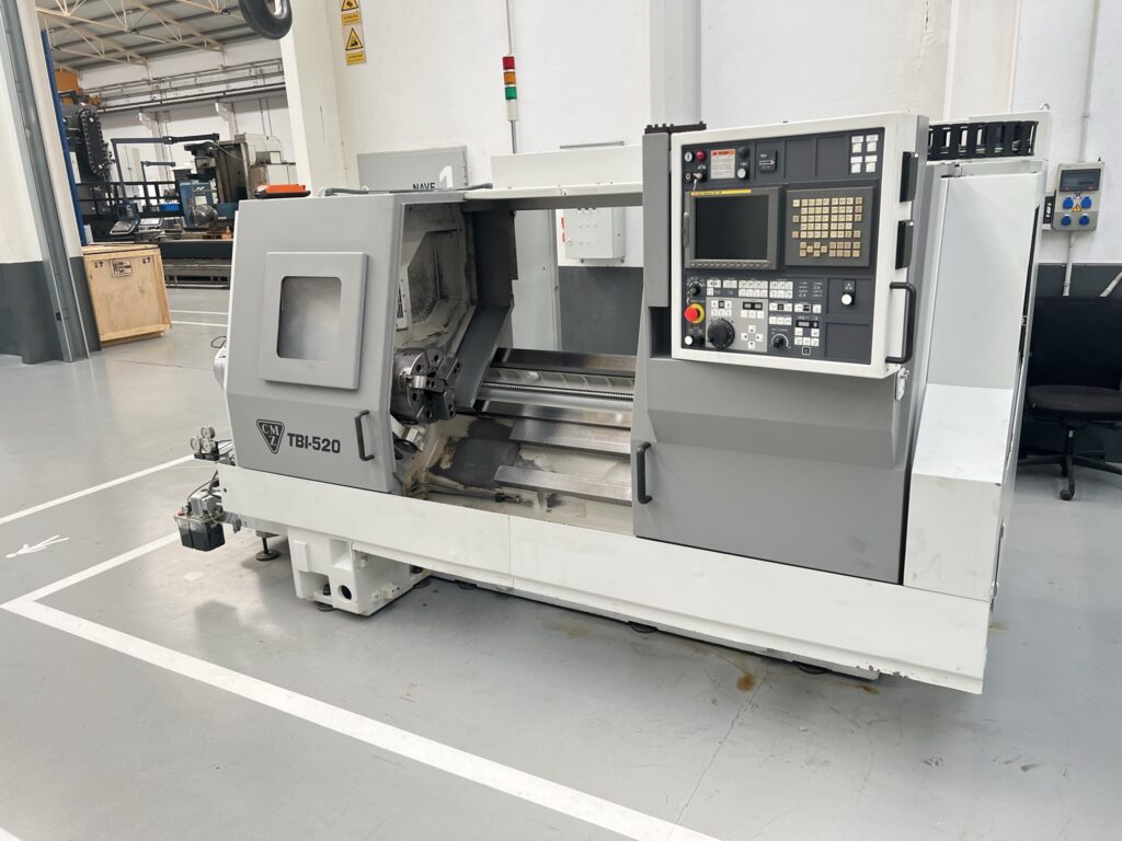 Torno CNC CMZ TBI 520 usado en venta