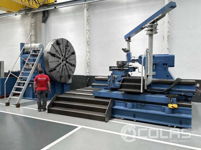 Used Ravensburg facing lathe